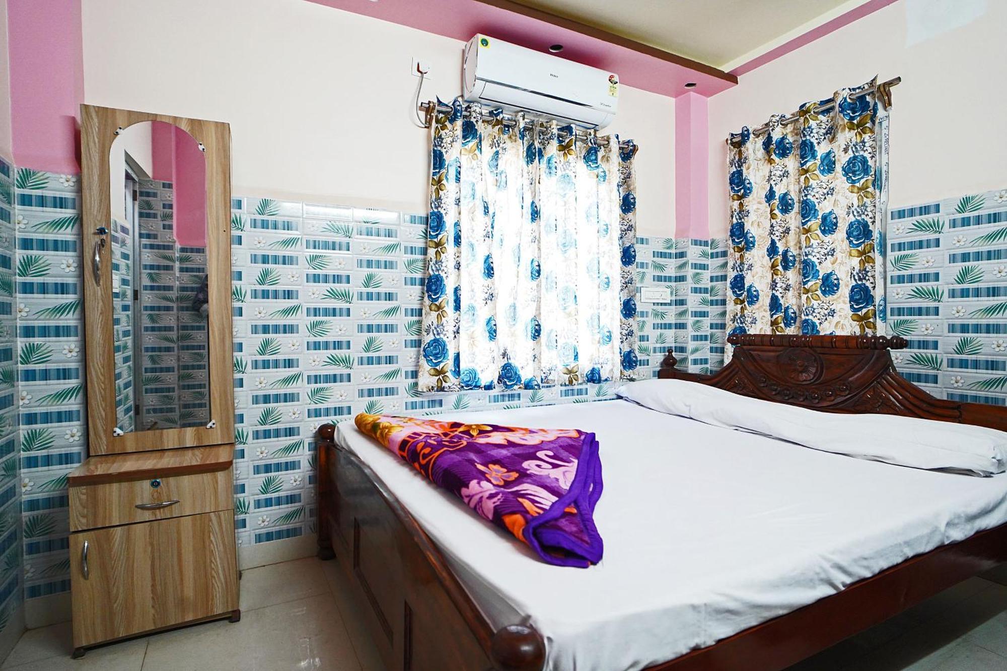 Gouranga Guest House Mayapur Iskcon 300 Mts Екстериор снимка